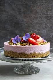 vegan pistachio cake